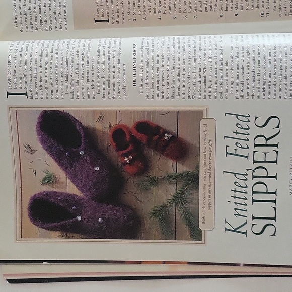 Interweave Knits Magazine Winter 1998 Quick Knit Holiday Gifts - Picture 8 of 16